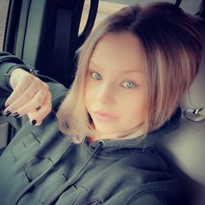 Meet your Posher, Jenn